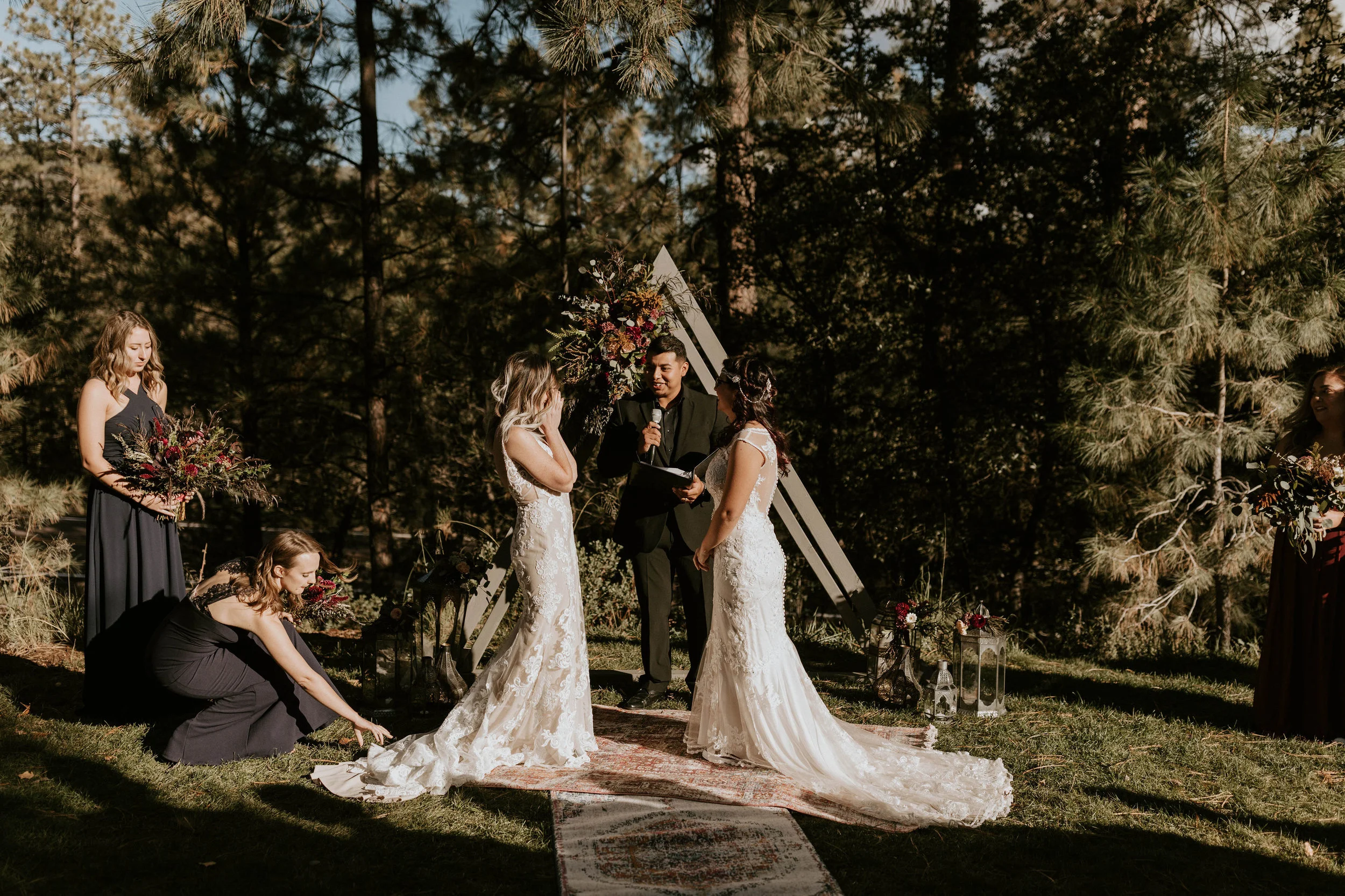 Cabins at Strawberry Hill Ceremony Space