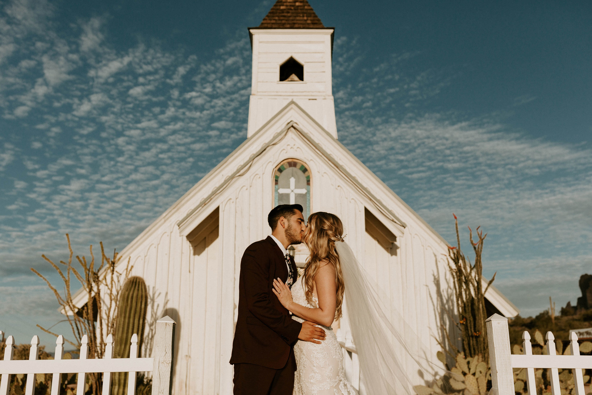 kateanddylanweddingerikagreenephotography656.jpg