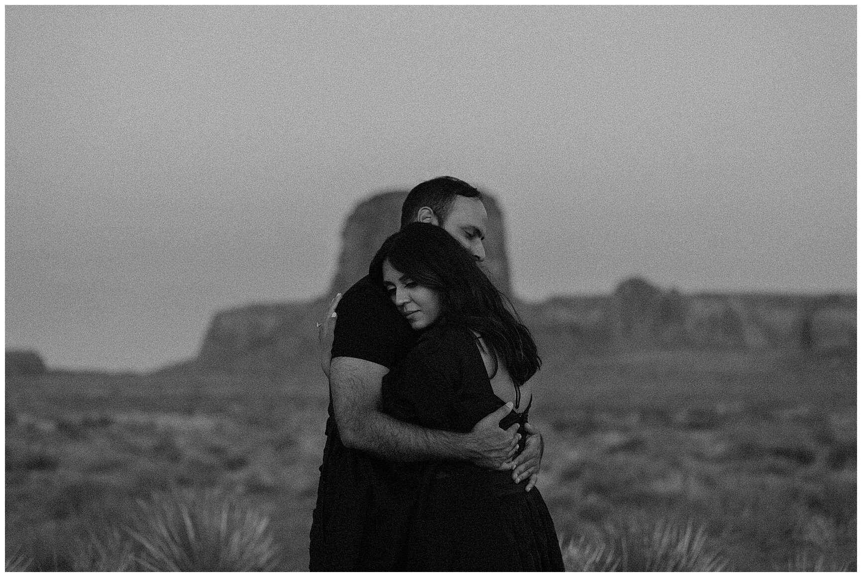 Monument Valley Engagement Session - Erika Greene Photography - Arizona Elopement Photographer_0029.jpg