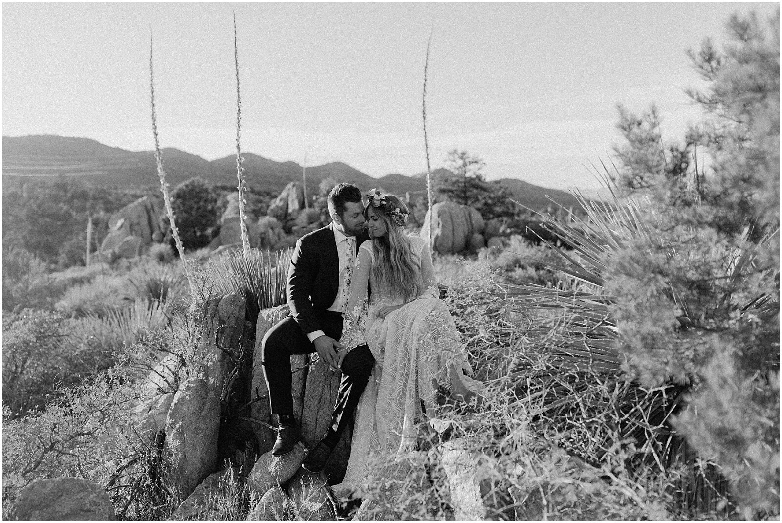 desert bridal session - erika greene photography - arizona couples photographer_0021.jpg