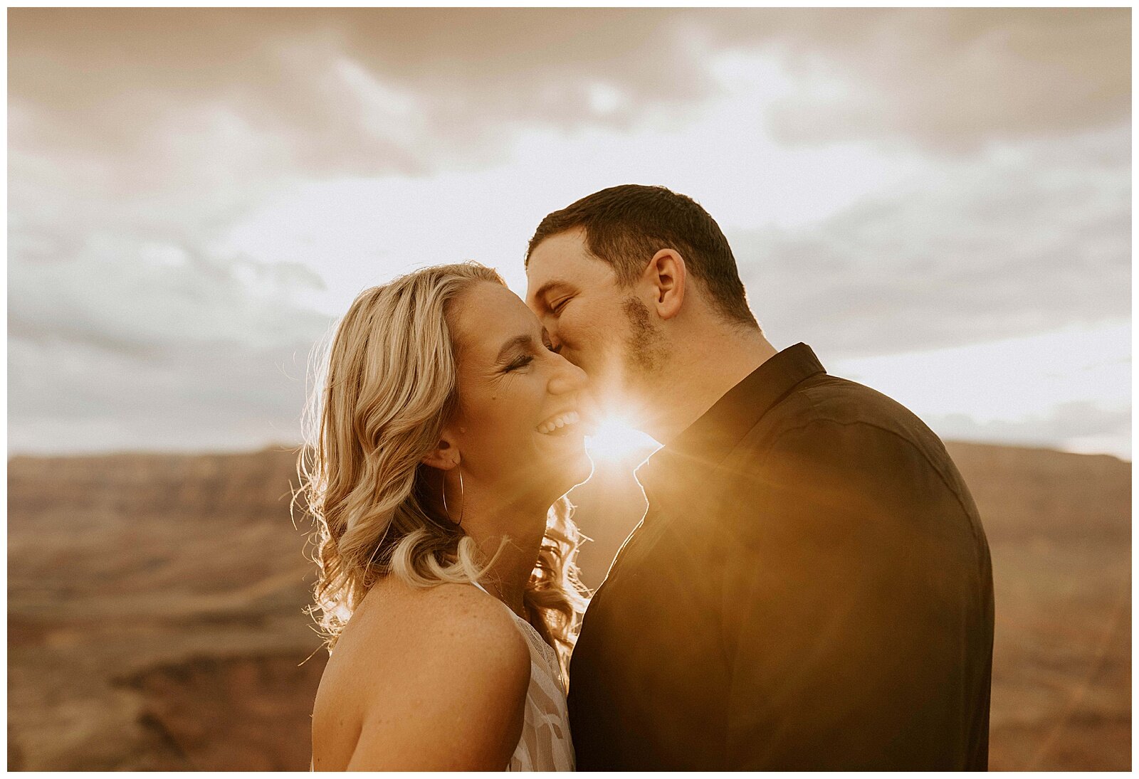 Horseshoe Bend Engagement Session - Erika Greene Photography - Arizona Elopement Photographer_0037.jpg