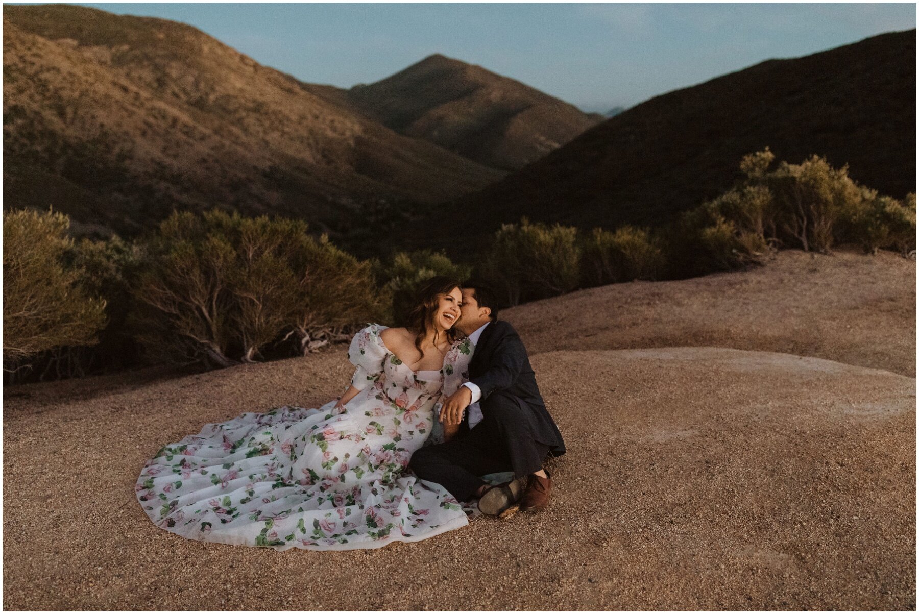 desert engagement session in california - erika greene photography - couples photographer_0030.jpg