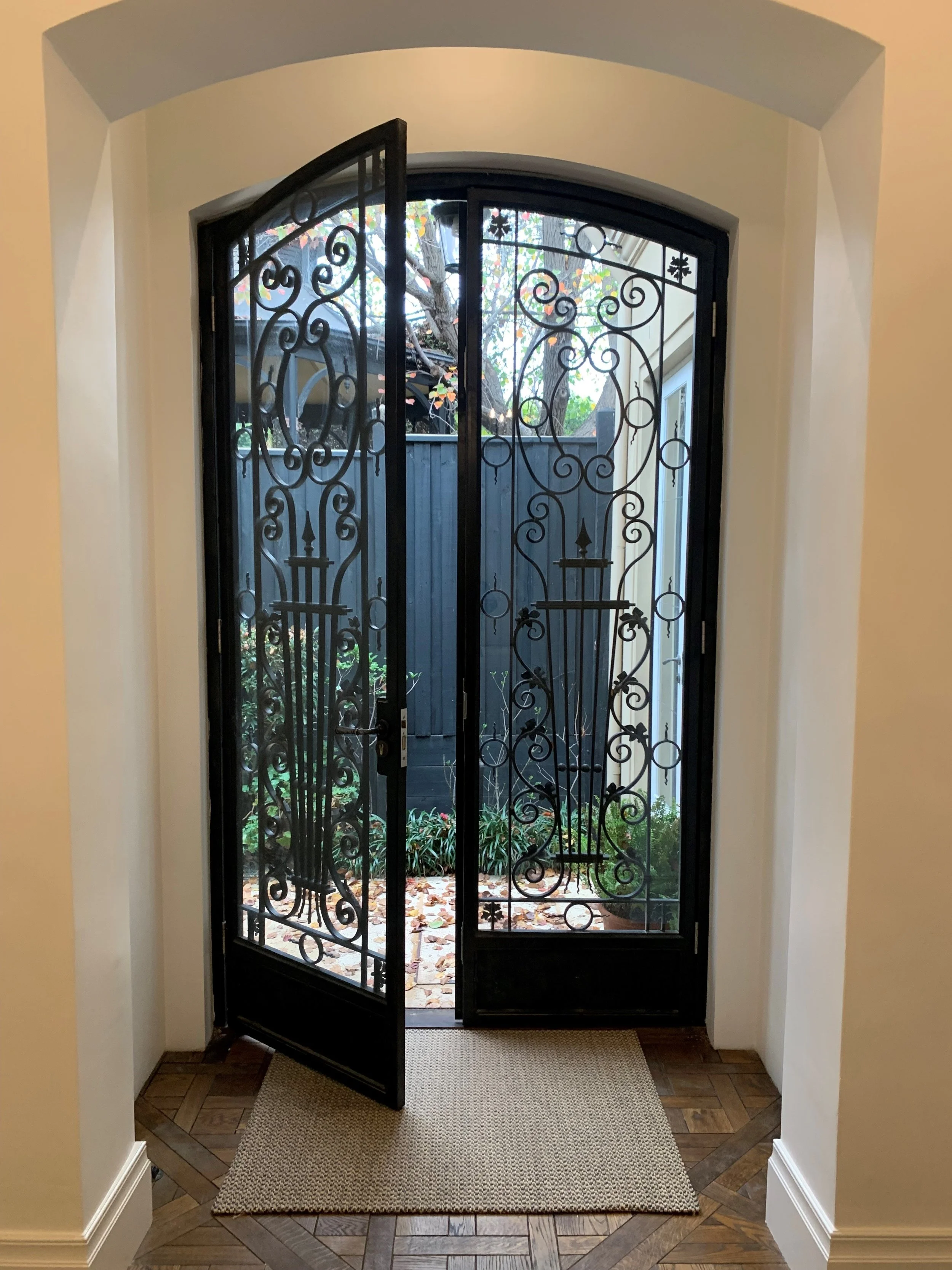 steel_door.jpg