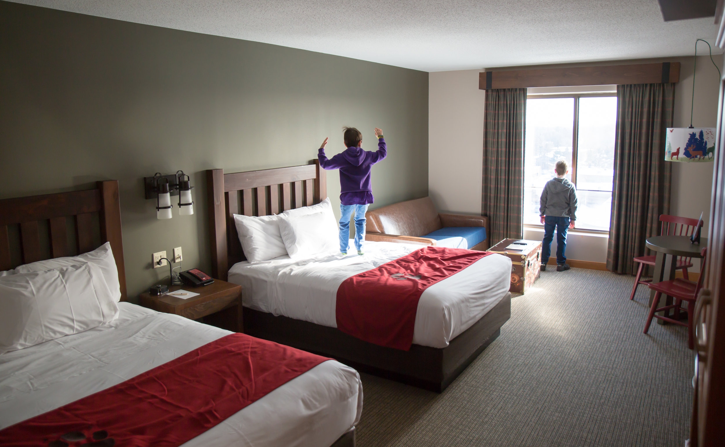 A Review Of The New Great Wolf Lodge In Bloomington