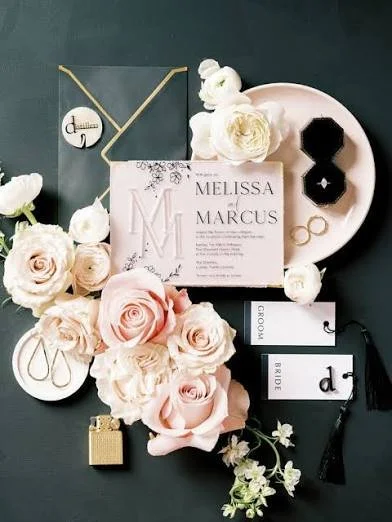 What to Bring For Your Keepsake Detail Wedding Photos (aka Flatlay)