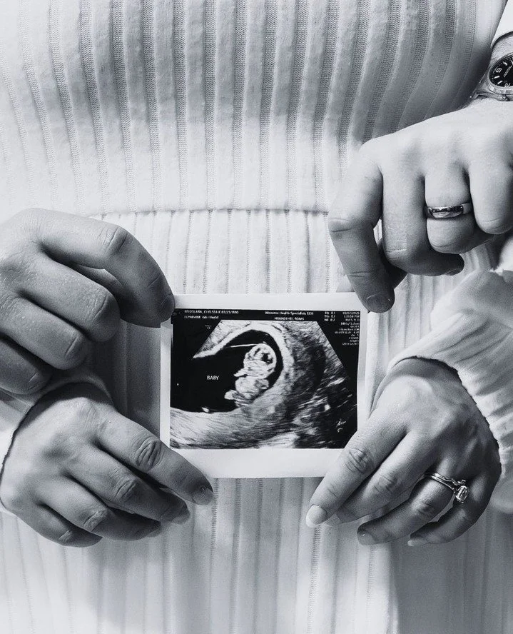 After the ceremony, they revealed their pregnancy to their moms using Pongo the dog's bandana.⁠
⁠
Chelsea acted like she also didn't understand what it said. 

Her mom took a second to register. 

And then &mdash; mouths open, hands over faces, the k