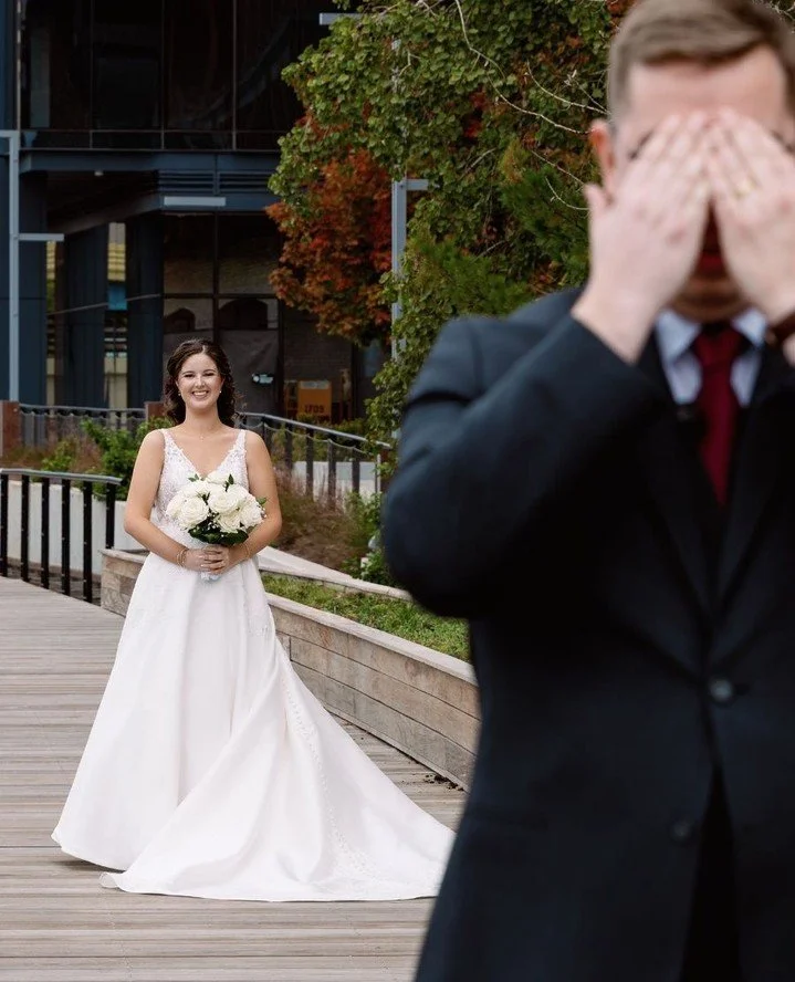 The moment right before they turn around is one of my favorite things to photograph.⁠
⁠
⁠
Here are some of my favorite first look reactions from the 2025 season. 🥹⁠
⁠
⁠
#FirstLook #WeddingPhotography #WisconsinWeddingPhotographer #WeddingMoments #Re