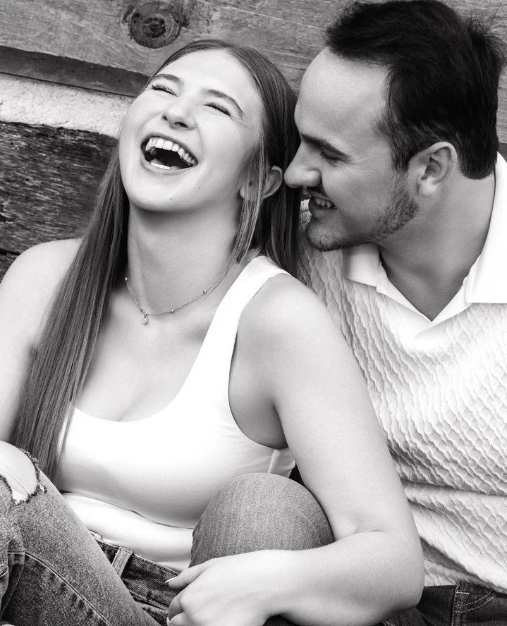 Early morning light + a lot of laughing!⁠
⁠
Siara + Jake made this an adventure! ☀️⁠ I think the last pic is my fave!⁠
⁠
Siara + Jake // getting married June 2026⁠
⁠
#EngagementSession #WisconsinEngagement #WisconsinWeddingPhotographer #MorningLight 