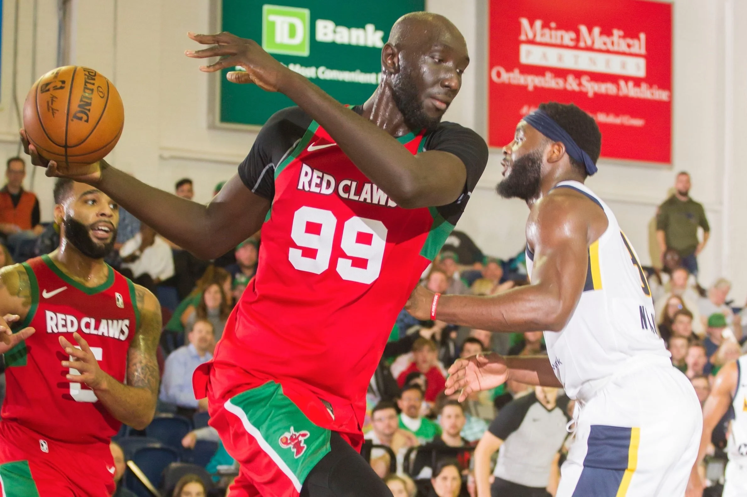 TND_NBAGLeague_RedClaws_Tacko.jpg