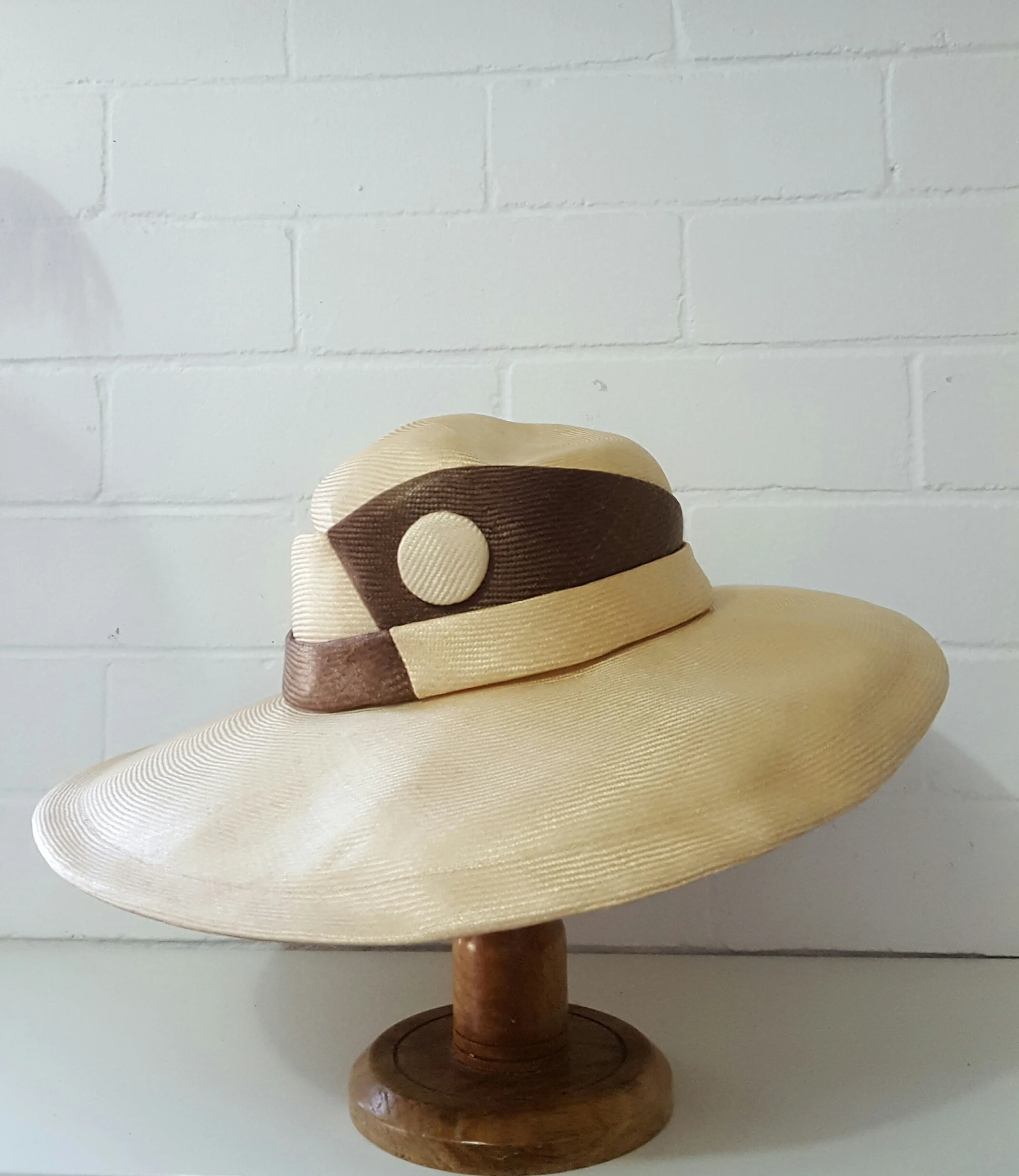 The House of Hats cream brown straw summmer hat Vintage .jpg