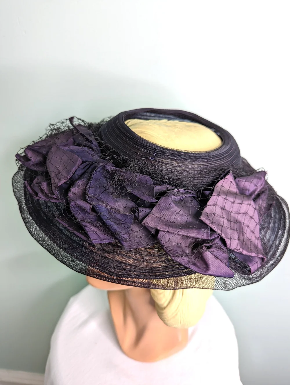Vintage 1930s 1940s Wide Brim Black Crinoline Open Crown Sun  display picture 3