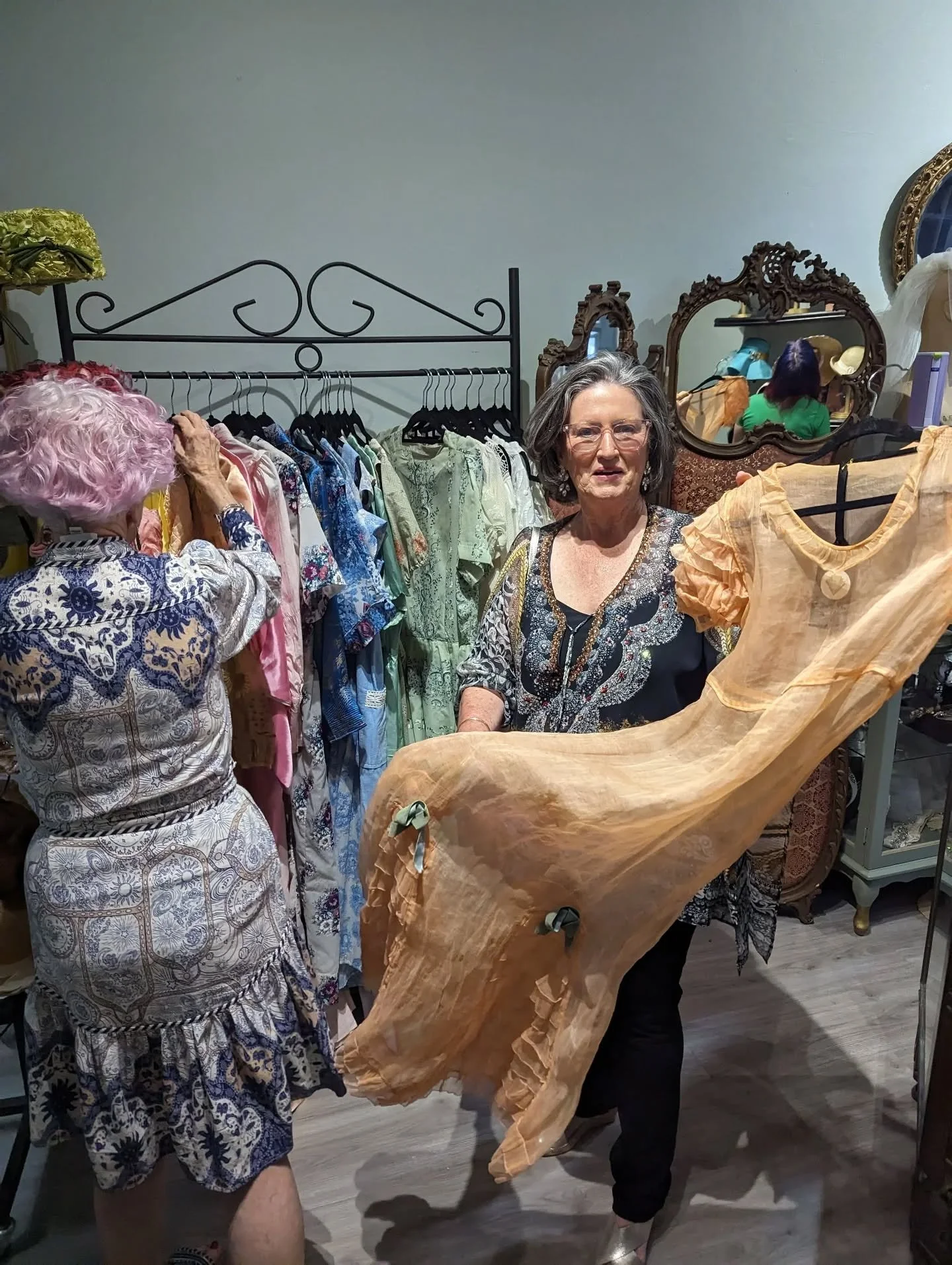 ✨ Did you know?
Alongside our handcrafted hats, we also offer a curated selection of antique and vintage clothing & vintage hats from our sister store, The Deco Doll. 👗
Each piece is carefully chosen for its timeless beauty and history —