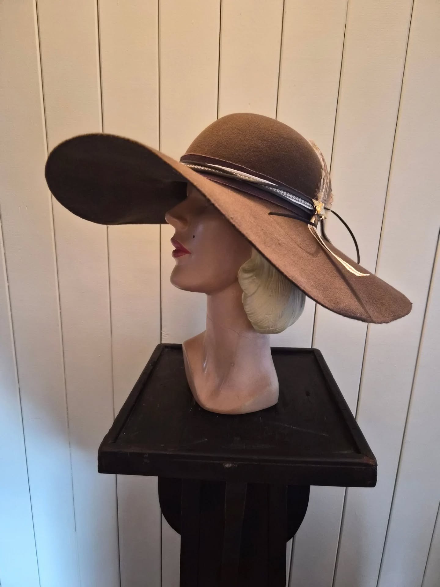 &ldquo;Not just a hat&mdash;an heirloom...👒🪶

Each piece is slow-crafted with the finest materials, meant to last you a lifetime&mdash;not a season. 
When you wear The House of Hats , you&rsquo;re wearing art, heritage, and true luxury. I

Invest i