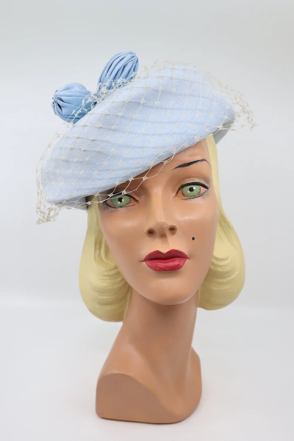 ELEGANT 1950s\' LIGHT BLUE FELT BEADED COCKTAIL HAT Vintage Wool Felt Cloche Hat Henry Pollak, Bucket Hat, 1960s  main image 3