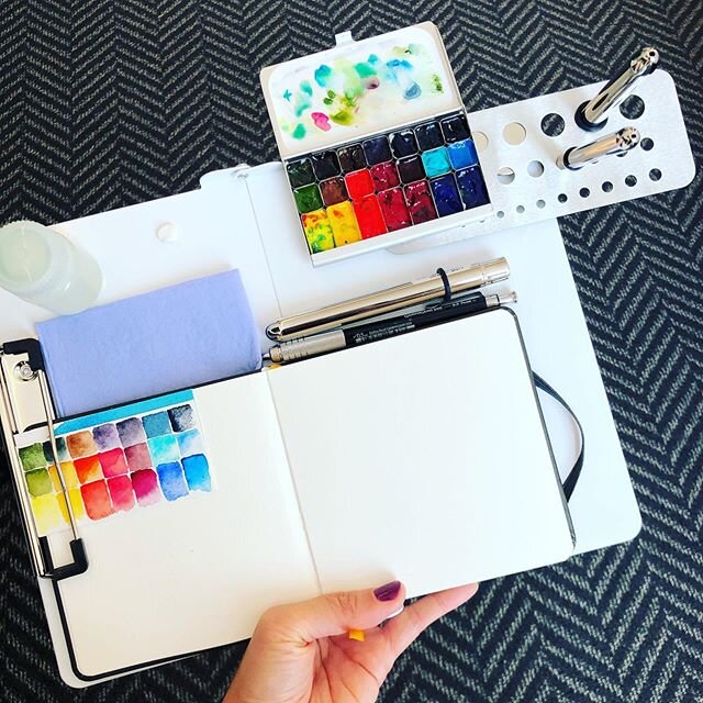 What's in my Travel Art Kit? Art Supplies I am taking to GREECE! 