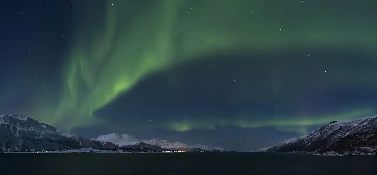 aurora2.jpg