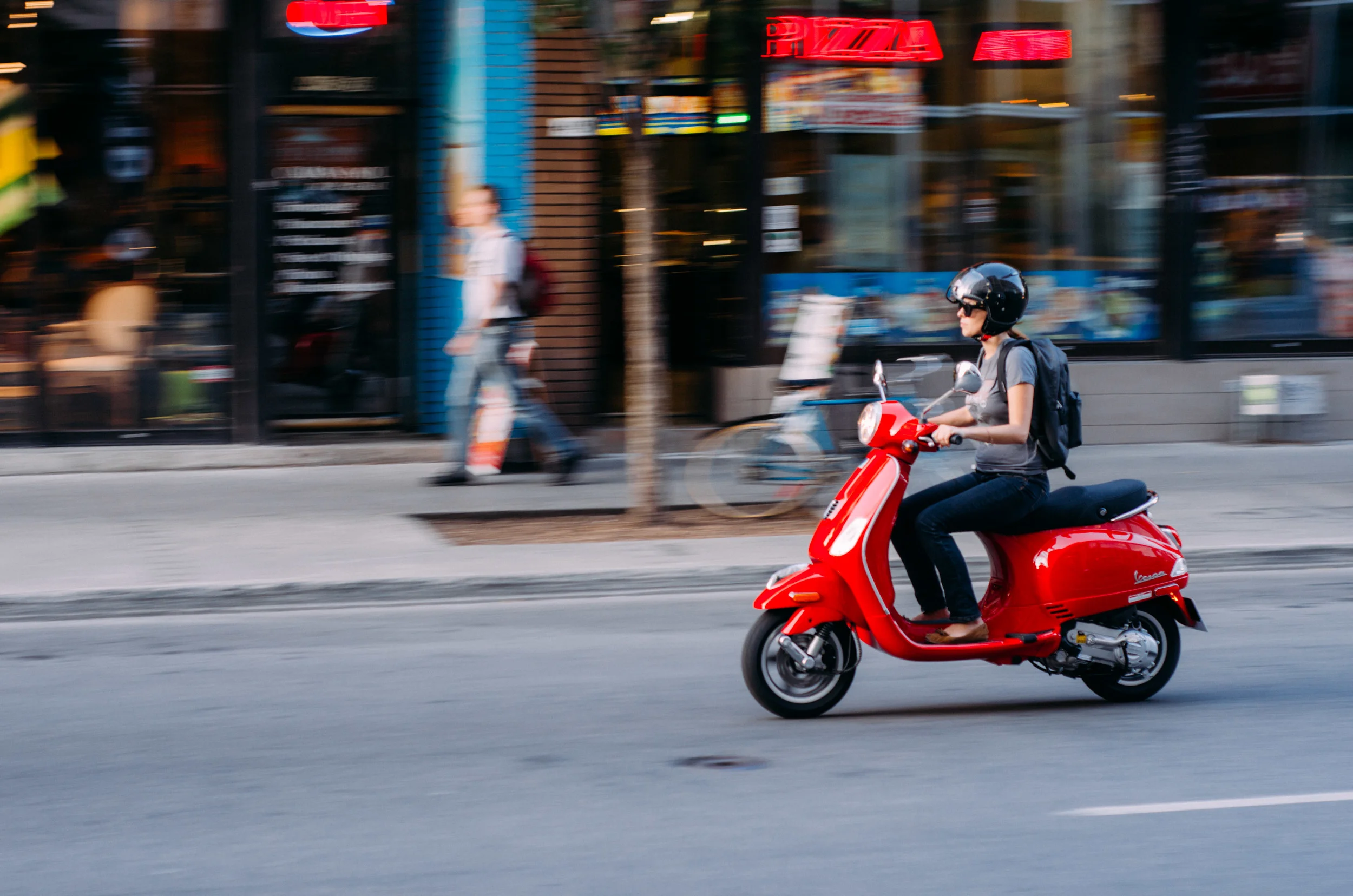 d7000-1890-HR.jpg