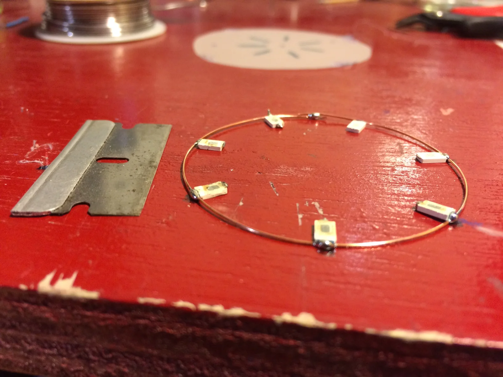  Tiny soldering on SMDs 