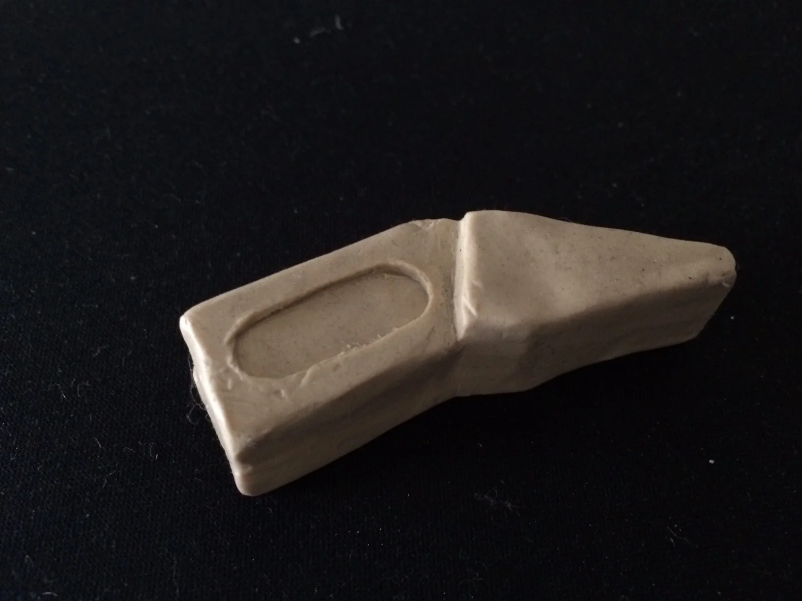  Half of a Rex finger sculpted as a scale study. Reference below... 