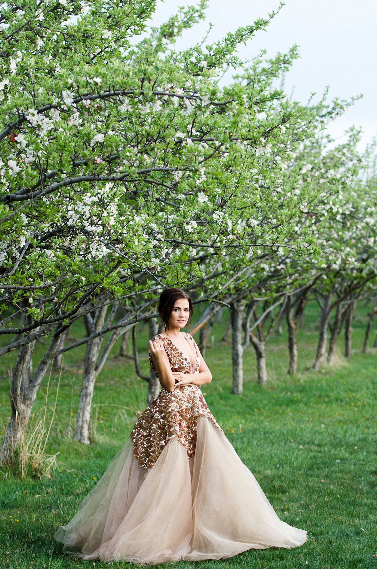breelena_spring_sequin_wedding_dresses (5).jpg