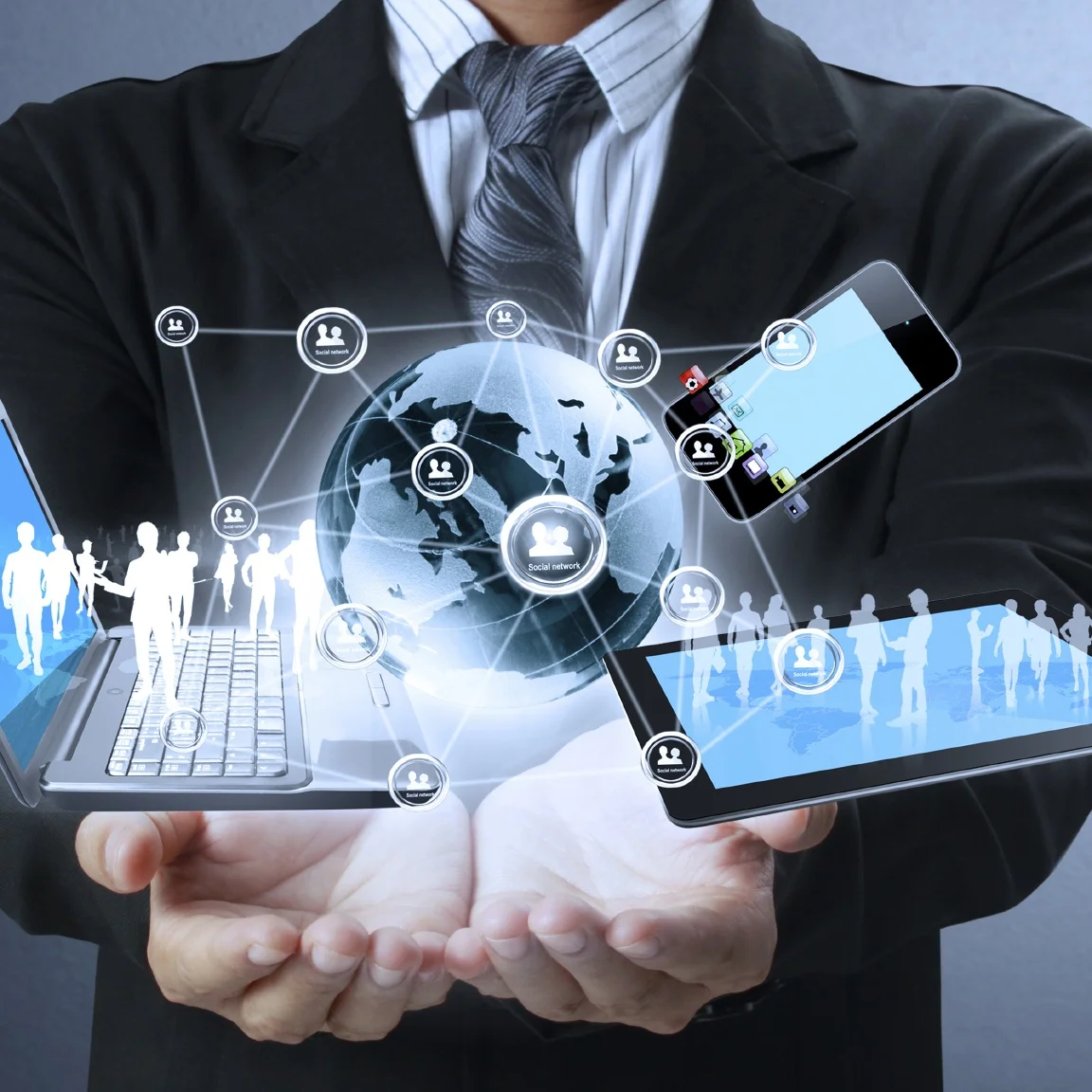 Parcelly presents in front of global companies such as Unilever at The Future of Retail Challenge 2016