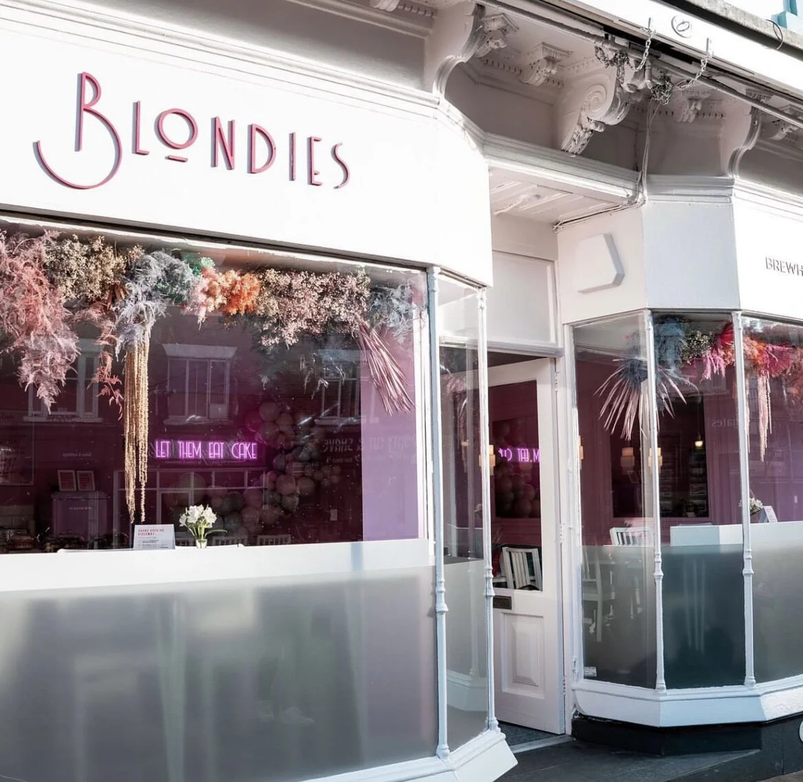 0DA7859D-17EB-43A7-9A36-6B59C6F58039