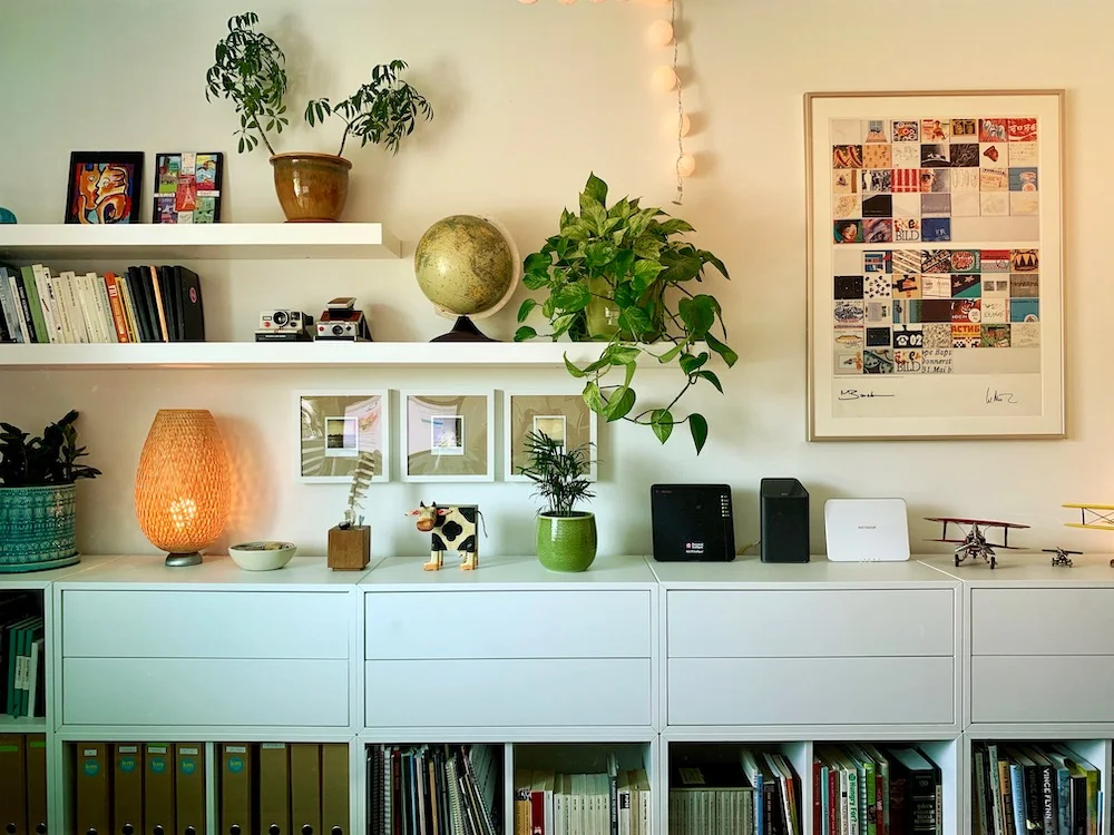 Home office or Ikea showroom? 😅