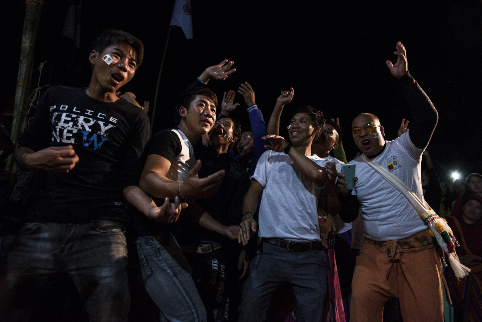 Fans and SNLD supporters at the concert organized by the party.