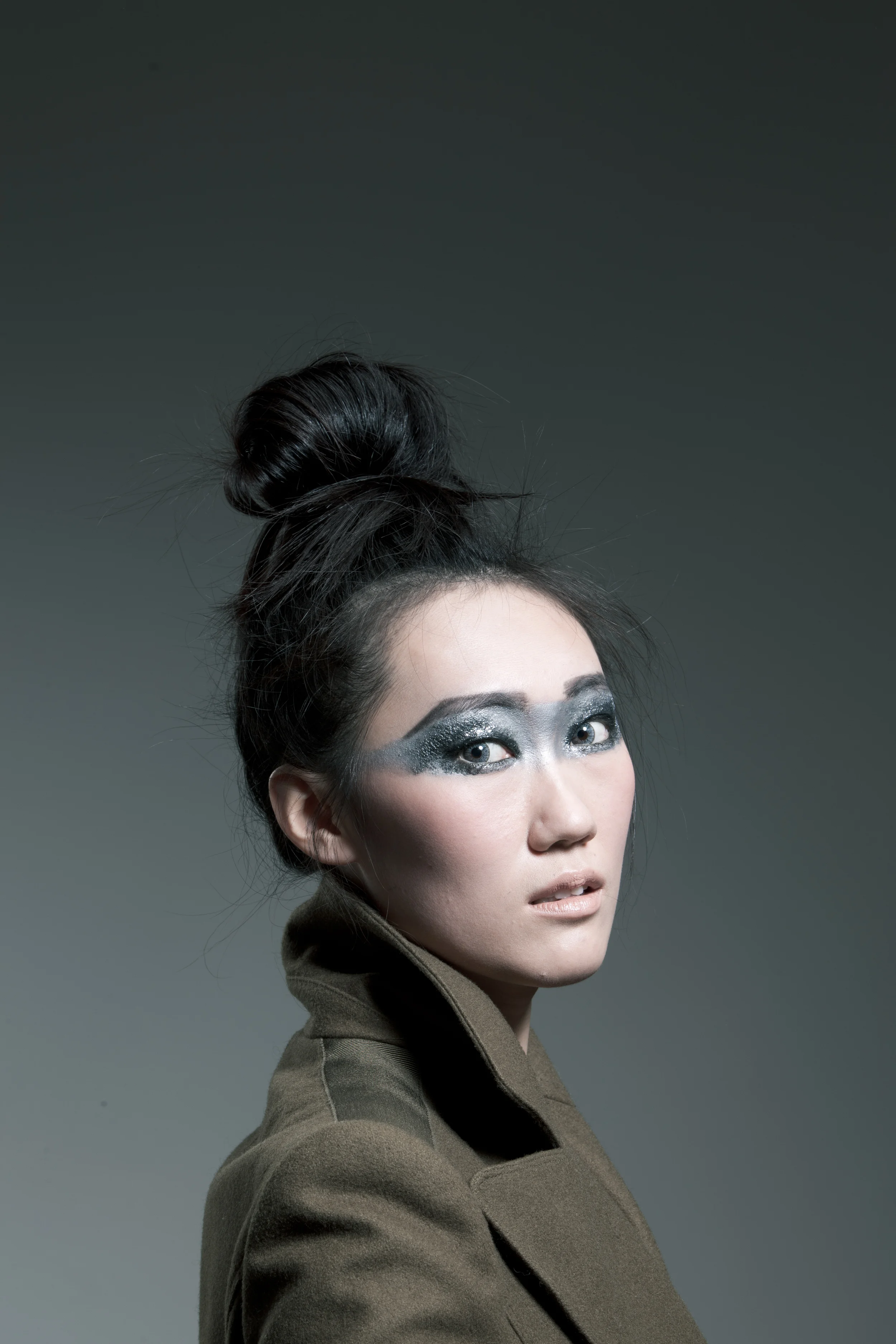 PHOENIX Styling: Rebecca Ellie Studio / Photography: Samuel Shelley / Make up: Phoenix Harrison / Model: Phoenix