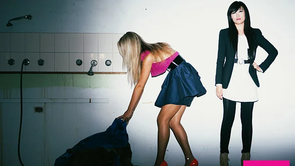 Swap 'Til You Drop clothes swap events, Tasmania, founded by Rebecca Astrinakis Styling: Rebecca Ellie Studio / Photography: Samuel Shelley / Make up: Phoenix Harrison / Models: Louise + Phoenix