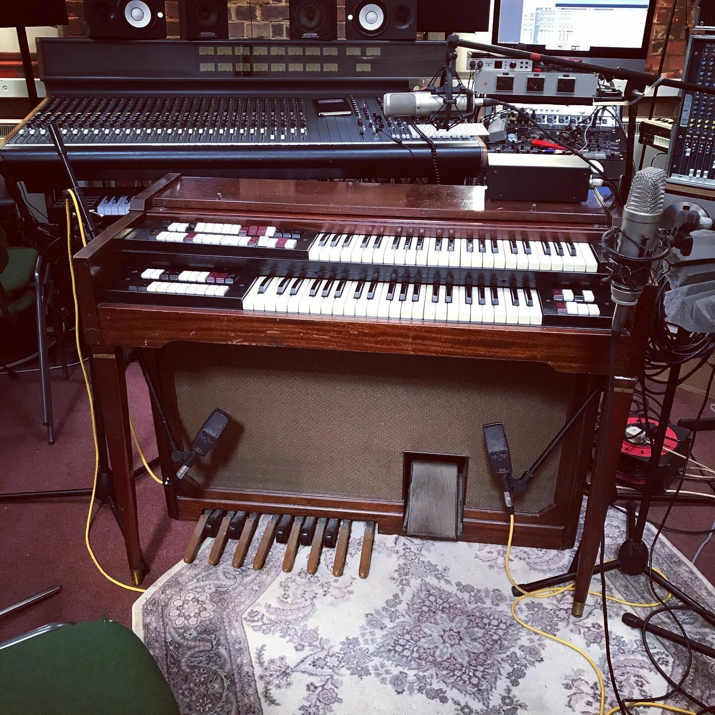 Vintage Keys Recording Studio