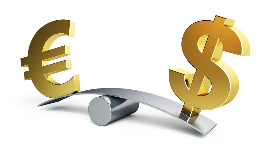 euros-dollars-3737423.jpg