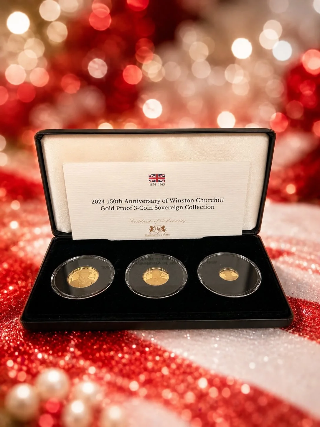 Dear coin collectors near and far, we still have this amazing 22ct Winston Churchill Sovereign set available! 🇬🇧 This set includes a quarter, half and full sovereign and is an incredible piece to have in your collection. This is a one of a kind set