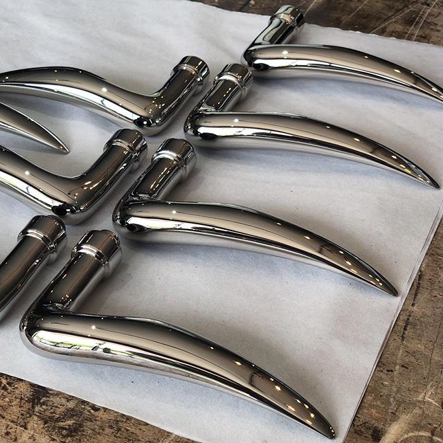 Modern door levers in polished nickel #polishednickel #doorhardware