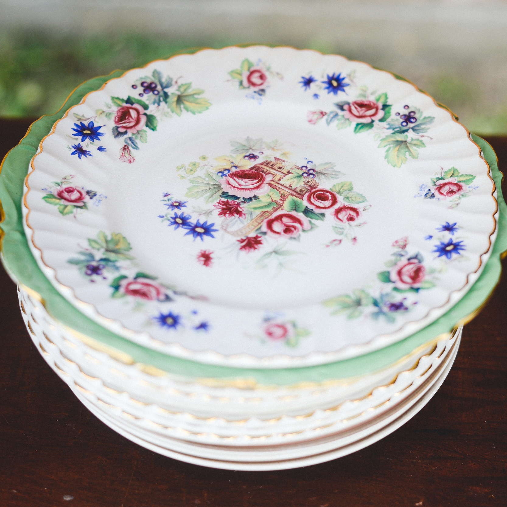 luncheon-plate-rentals.jpg