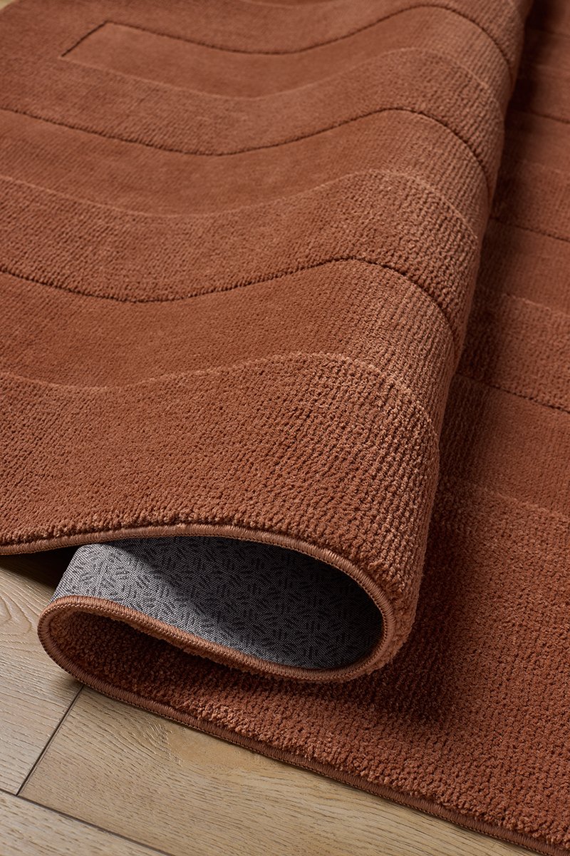 250821BHOM_0249_FOLD CC RUG_mh_v2 copy.jpg
