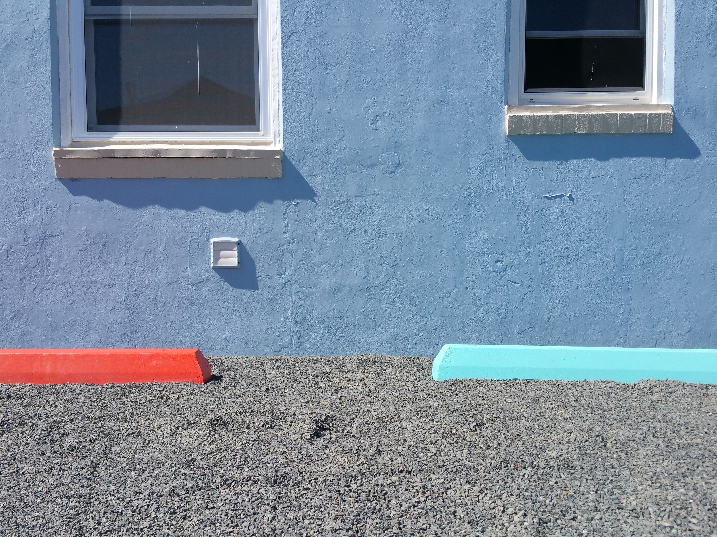 Red and Blue Curb