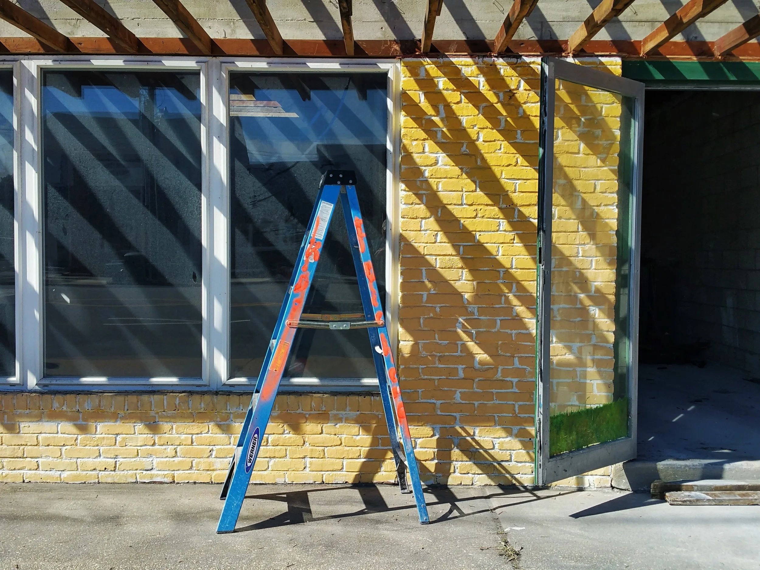 blue-ladder.jpg