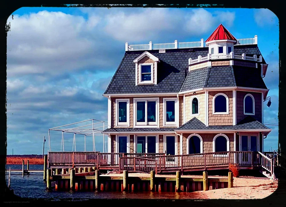 big-house-on-the-bay-bc.webp