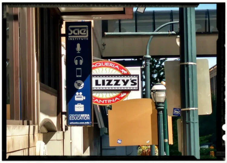 liz-2e.webp