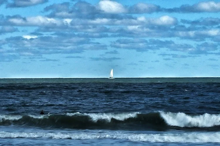 Sail-in-blue.webp