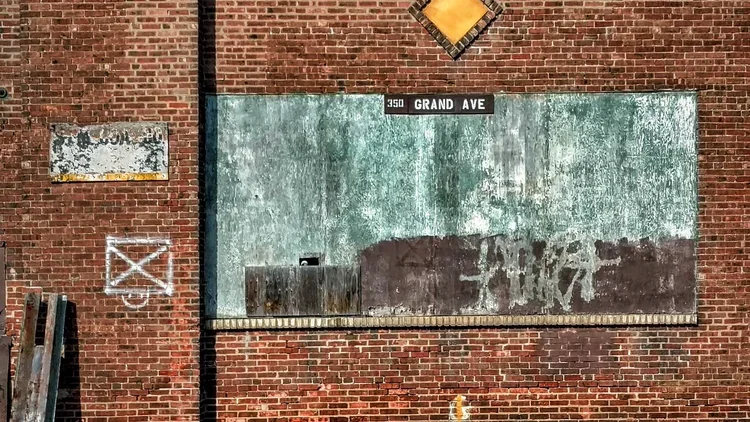 grand-ave.webp