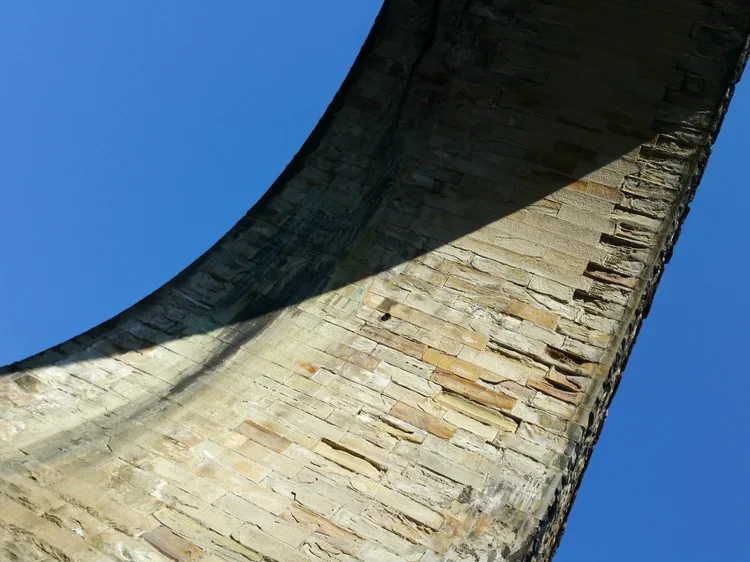 big-arch.webp