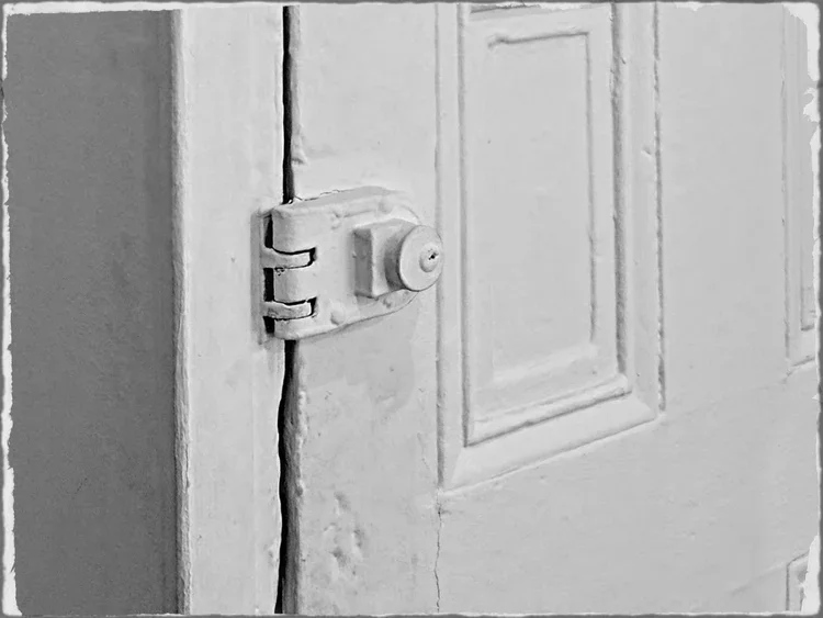 closed-door-b3.webp