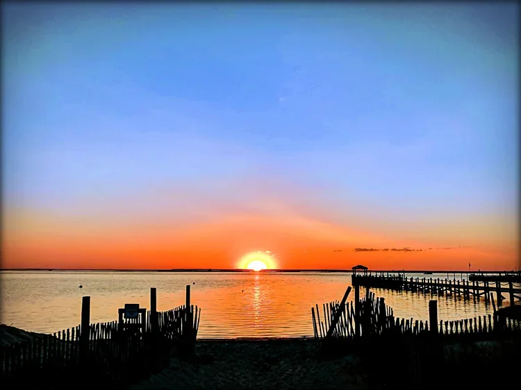bay-set.webp