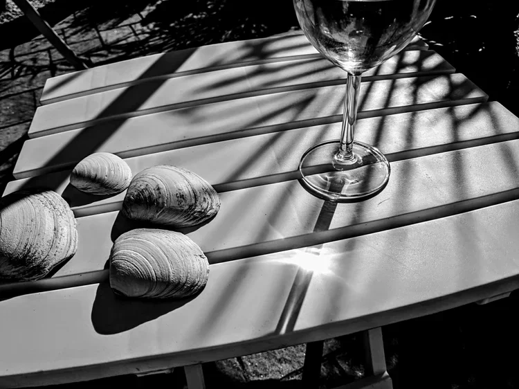 afternoon-wine.webp