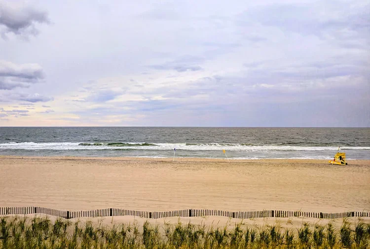 IMG_20170902_102209+empty-beach-+Edited.webp