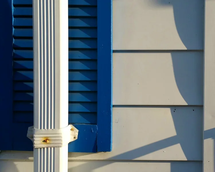 blueshutter.webp