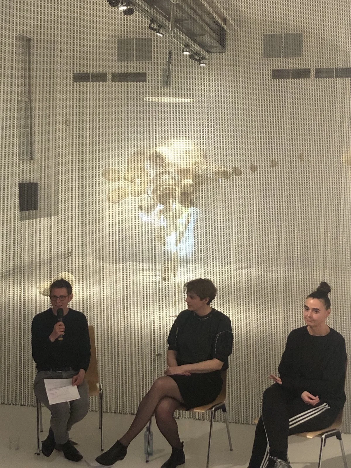 Conversation Piece: Entangled Relations, Animated Bodies, April 2023, with Sonja Bäumel & Doris Uhlich. MAK Wien