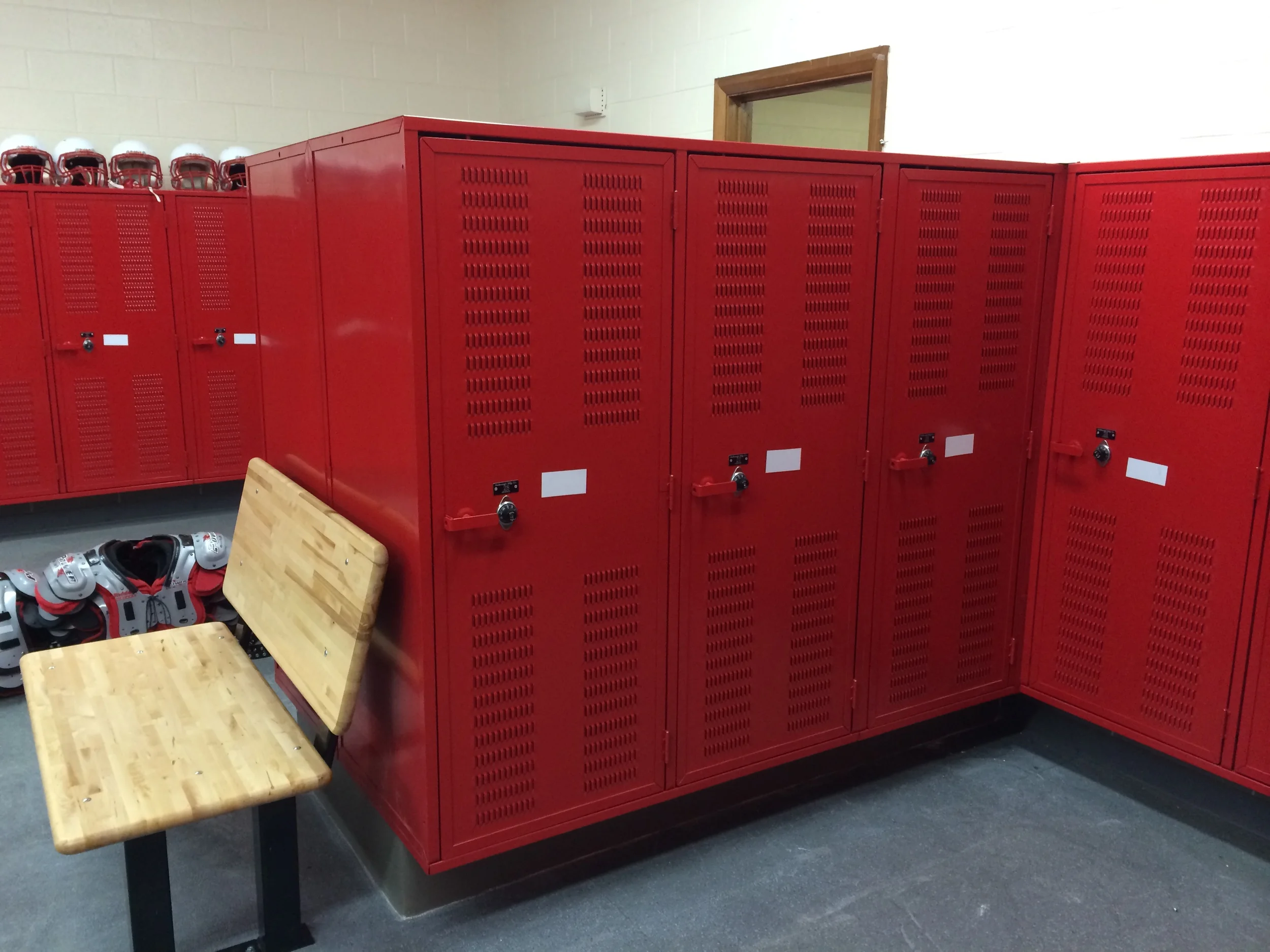 CCISD Locker Room Reno/Locker Replacement - Ray & Carroll High School